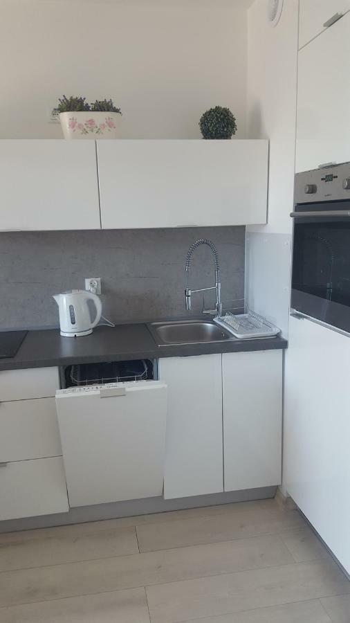 Grey & White Pogodne Lejlighed Kołobrzeg Eksteriør billede